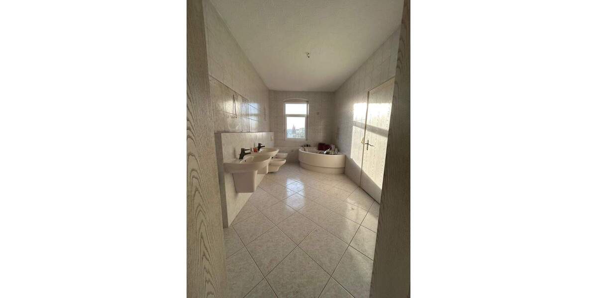 Einfamilienhaus Hohenstein-Ernstthal Ernstthal - 1 Zimmer, 227 m&sup2;, 149.000&euro; | Angebot:25745325