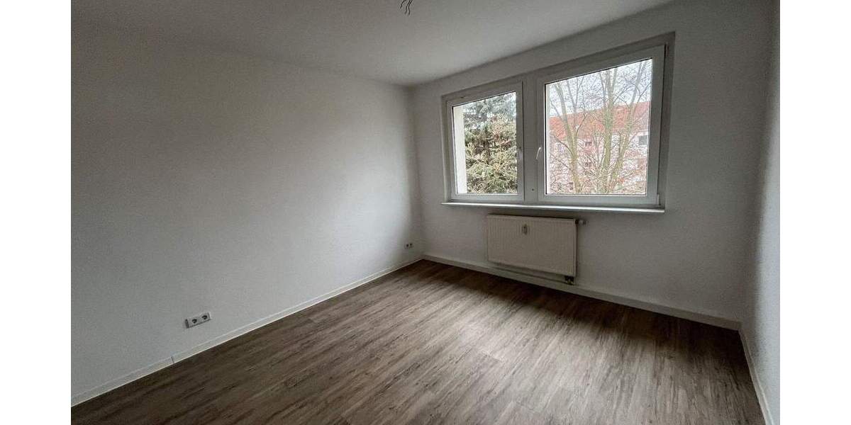Etagenwohnung Zwickau Marienthal - 3 Zimmer, 60 m&sup2;, 319&euro; | Angebot:25700314