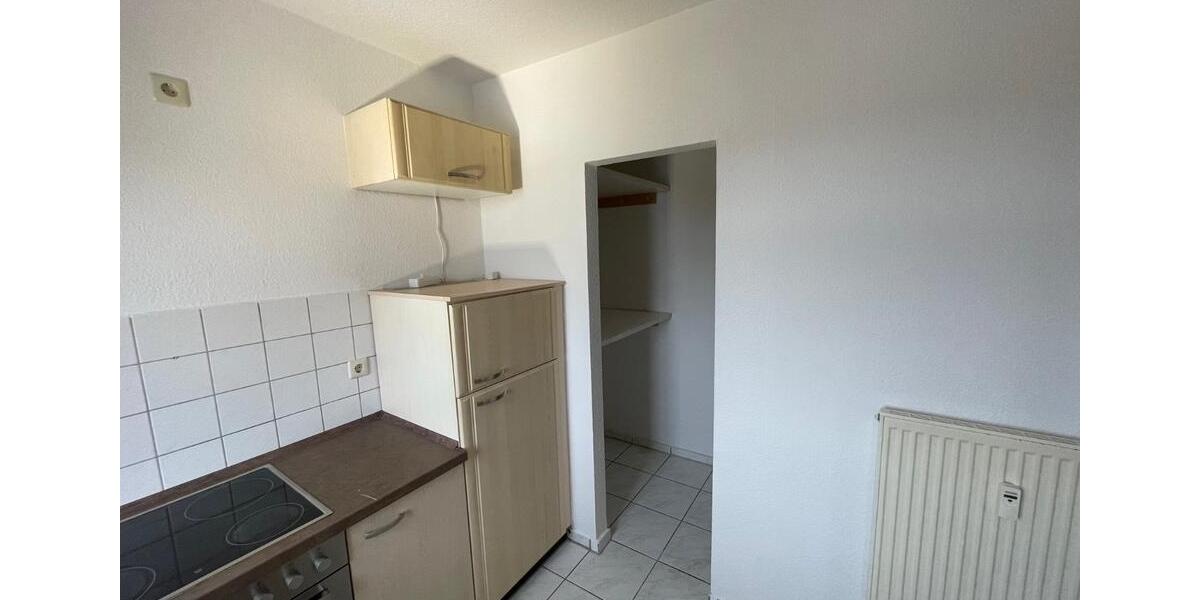 Etagenwohnung Limbach-Oberfrohna Oberfrohna - 2 Zimmer, 59 m&sup2;, 320&euro; | Angebot:25340955