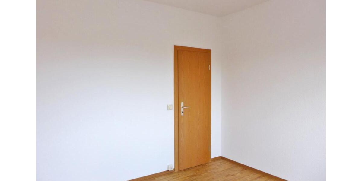 Etagenwohnung Limbach-Oberfrohna Oberfrohna - 2 Zimmer, 55 m&sup2;, 295&euro; | Angebot:23538067