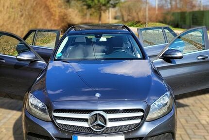 Mercedes-Benz 200 255.000 km 9.750 &euro; Glauchau 08371