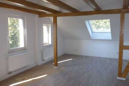 Wohnung Lichtenstein - 4 Zimmer, 110 m&sup2;, 700&euro; | Angebot:25601529