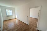 Etagenwohnung Limbach-Oberfrohna Oberfrohna - 2 Zimmer, 44 m&sup2;, 284&euro; | Angebot:25945685