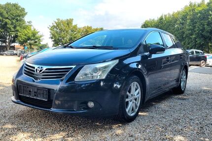 Toyota Avensis 328.886 km 3.480 &euro; Zwickau 08056
