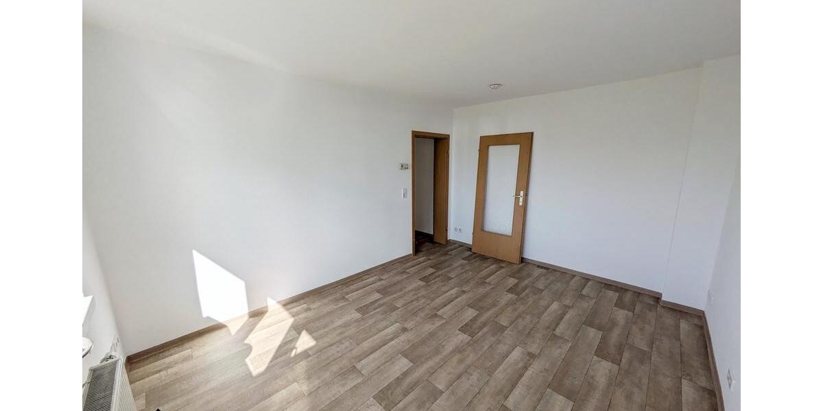 Etagenwohnung Limbach-Oberfrohna Oberfrohna - 2 Zimmer, 46 m&sup2;, 327&euro; | Angebot:25945640