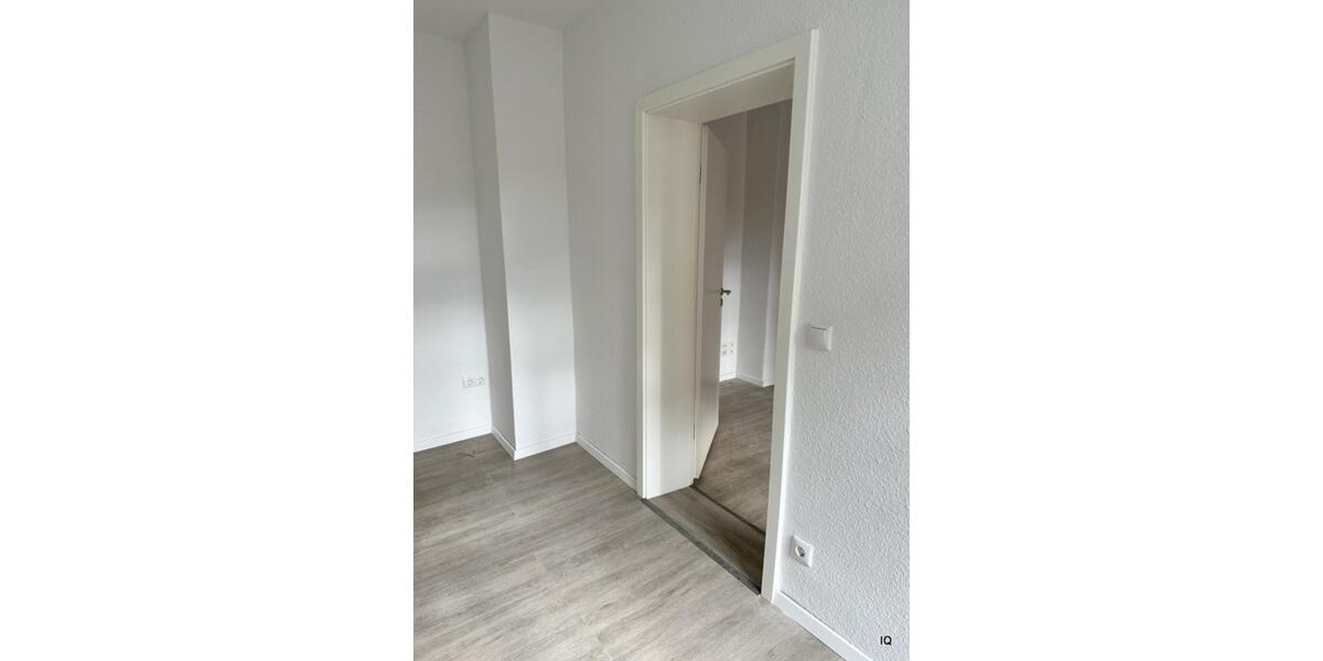 Erdgeschoßwohnung Penig - 4 Zimmer, 96 m&sup2;, 550&euro; | Angebot:25640616