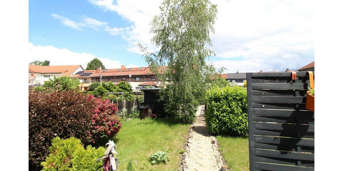 Reihenmittelhaus Zwickau Schedewitz - 3 Zimmer, 80 m&sup2;, 76.000&euro; | Angebot:26816625