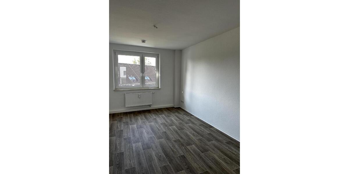 Etagenwohnung Hartenstein - 2 Zimmer, 48 m&sup2;, 365&euro; | Angebot:23873137