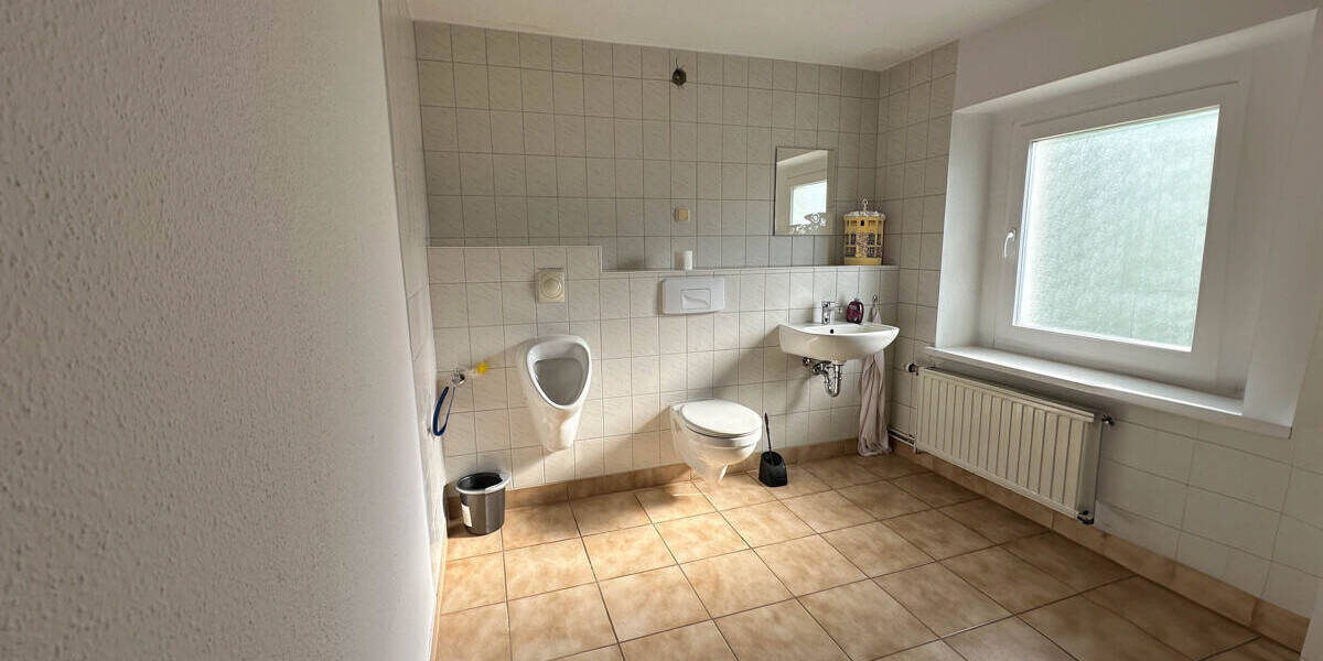 Gewerbeobjekt Zwickau / Maxhütte Maxhütte - 600&euro; | Angebot:25801753