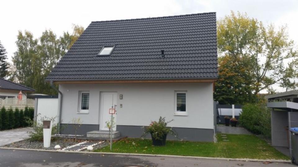 Einfamilienhaus Neukirchen/Erzgebirge Erzgebirge - 5 Zimmer, 100 m&sup2;, 1.180&euro; | Angebot:24679783