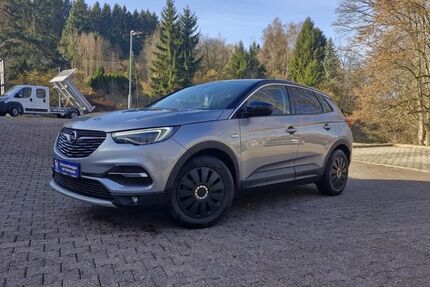Opel Grandland (X) 57.640 km 14.990 &euro; Schneeberg 08289