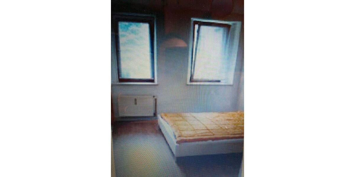 Mehrfamilienhaus, Wohnhaus Glauchau - 2 Zimmer, 57 m&sup2;, 26.000&euro; | Angebot:24116766