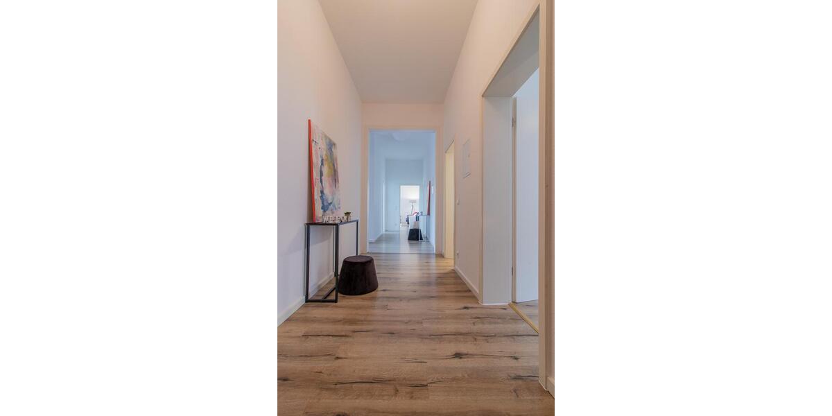 Etagenwohnung Zwickau - 4 Zimmer, 1.588&euro; | Angebot:22444432