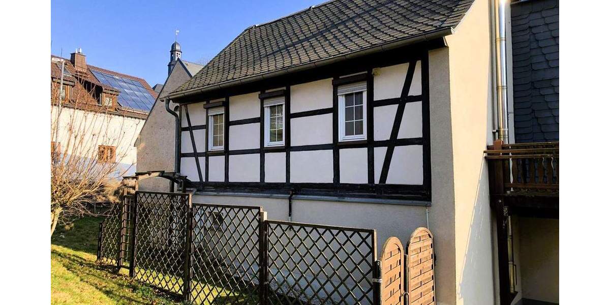 Mehrfamilienhaus, Wohnhaus St. Egidien Lobsdorf - 7 Zimmer, 160 m&sup2;, 135.000&euro; | Angebot:25678795