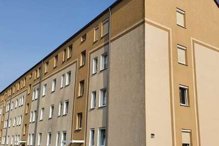 Wohnung Crimmitschau - 3 Zimmer, 58 m&sup2;, 406&euro; | Angebot:26799736