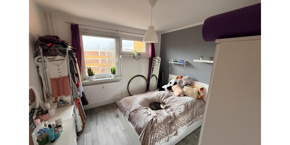 Etagenwohnung Lößnitz - 2 Zimmer, 60 m&sup2;, 400&euro; | Angebot:24977598