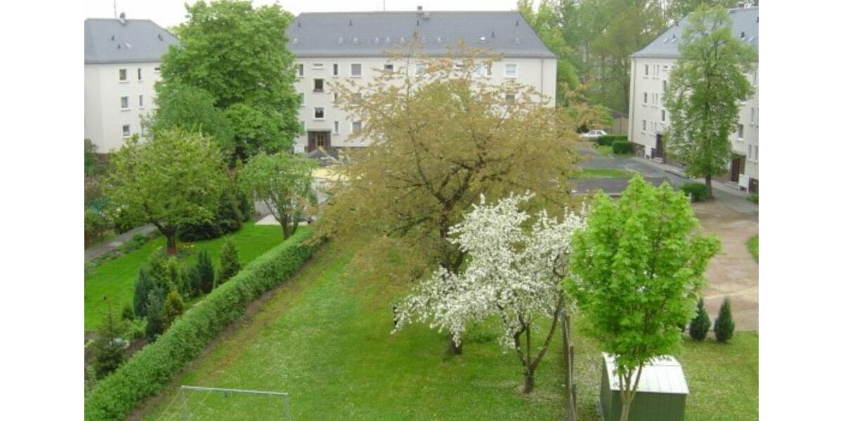 Etagenwohnung Glauchau - 2 Zimmer, 63 m&sup2;, 290&euro; | Angebot:25084325