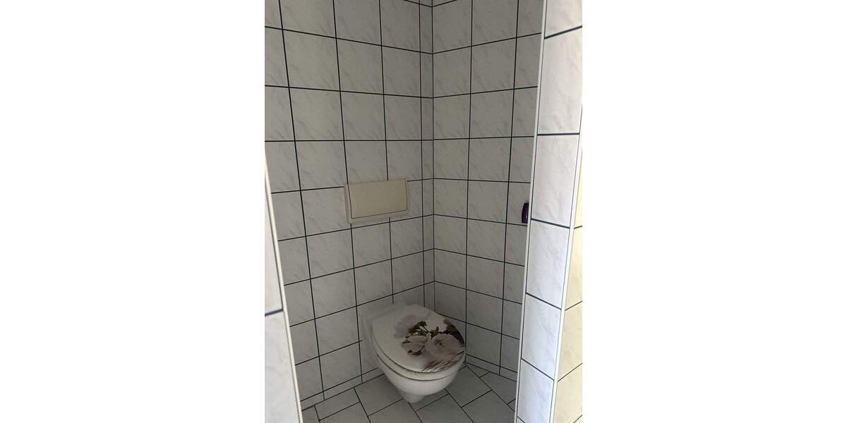 Etagenwohnung Auerbach/Vogtland Auerbach - 3 Zimmer, 101 m&sup2;, 78.000&euro; | Angebot:25837765