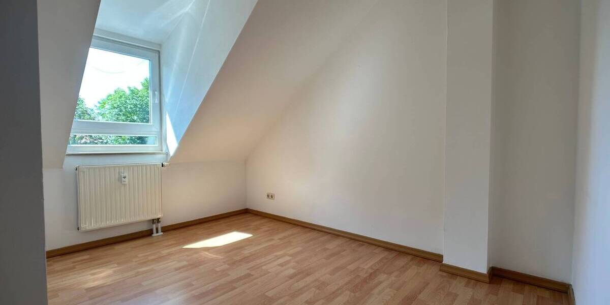 Etagenwohnung Zwickau Crossen - 2 Zimmer, 40 m&sup2;, 270&euro; | Angebot:25670158