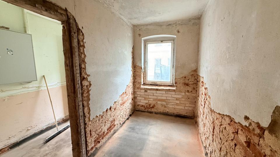 Reihenhaus Schmölln - 5 Zimmer, 160 m&sup2;, 99.000&euro; | Angebot:26798009
