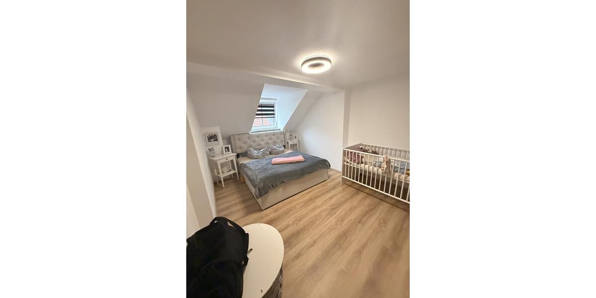 Maisonettenwohnung Hohenstein-Ernstthal Ernstthal - 4 Zimmer, 85 m&sup2;, 510&euro; | Angebot:23795339