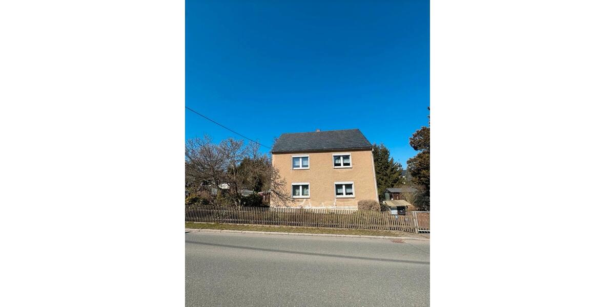 Einfamilienhaus Hohenstein-Ernstthal Ernstthal - 9 Zimmer, 140 m&sup2;, 78.000&euro; | Angebot:24615172