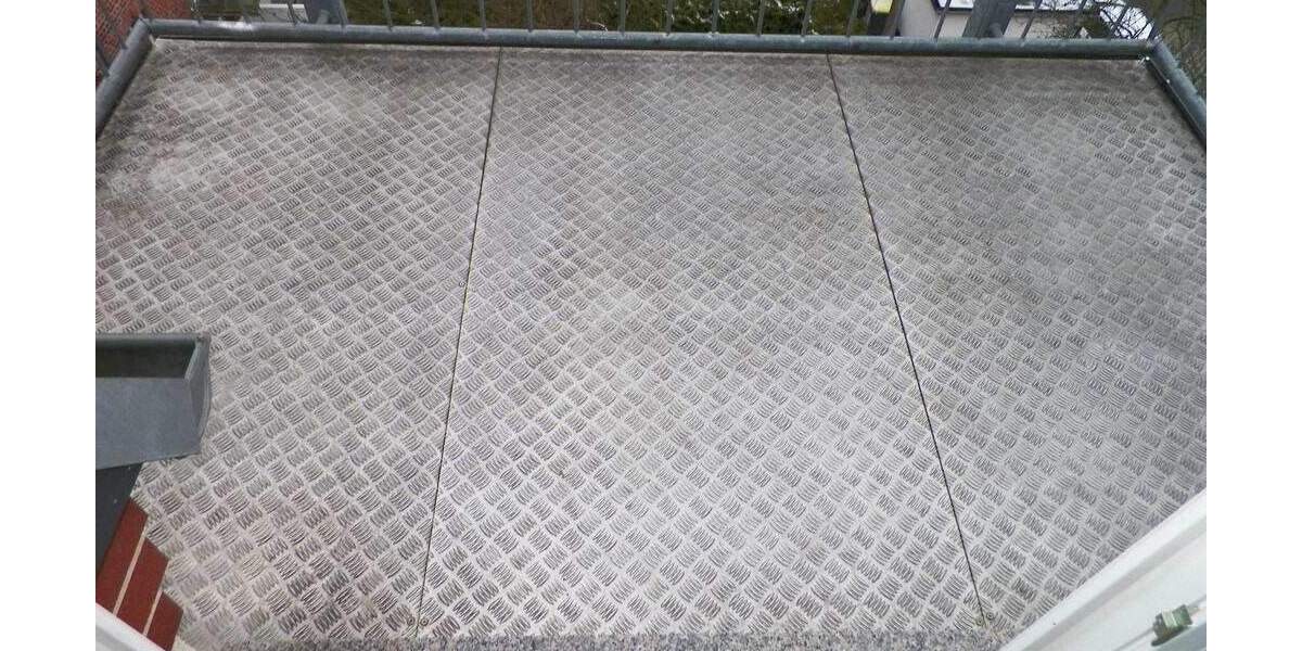 Etagenwohnung Zwickau Pölbitz - 2 Zimmer, 58 m&sup2;, 410&euro; | Angebot:25771739