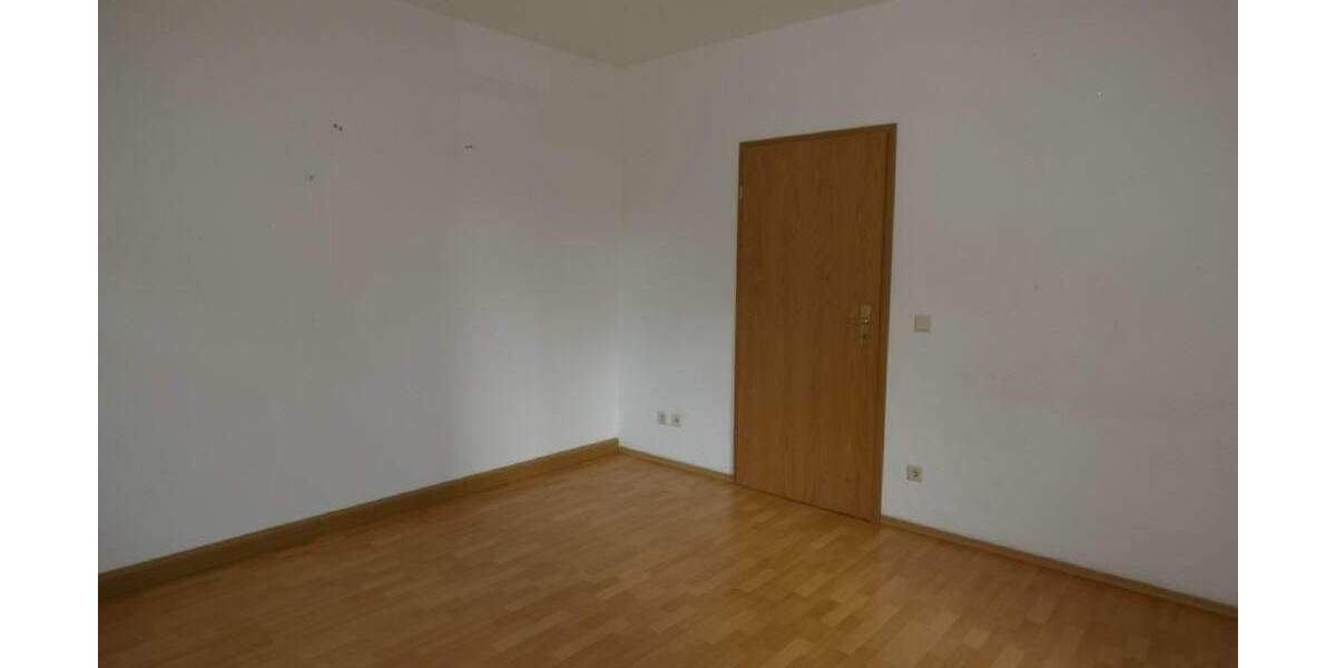 Etagenwohnung Zwickau-Pölbitz Pölbitz - 2 Zimmer, 40 m&sup2;, 250&euro; | Angebot:25734801