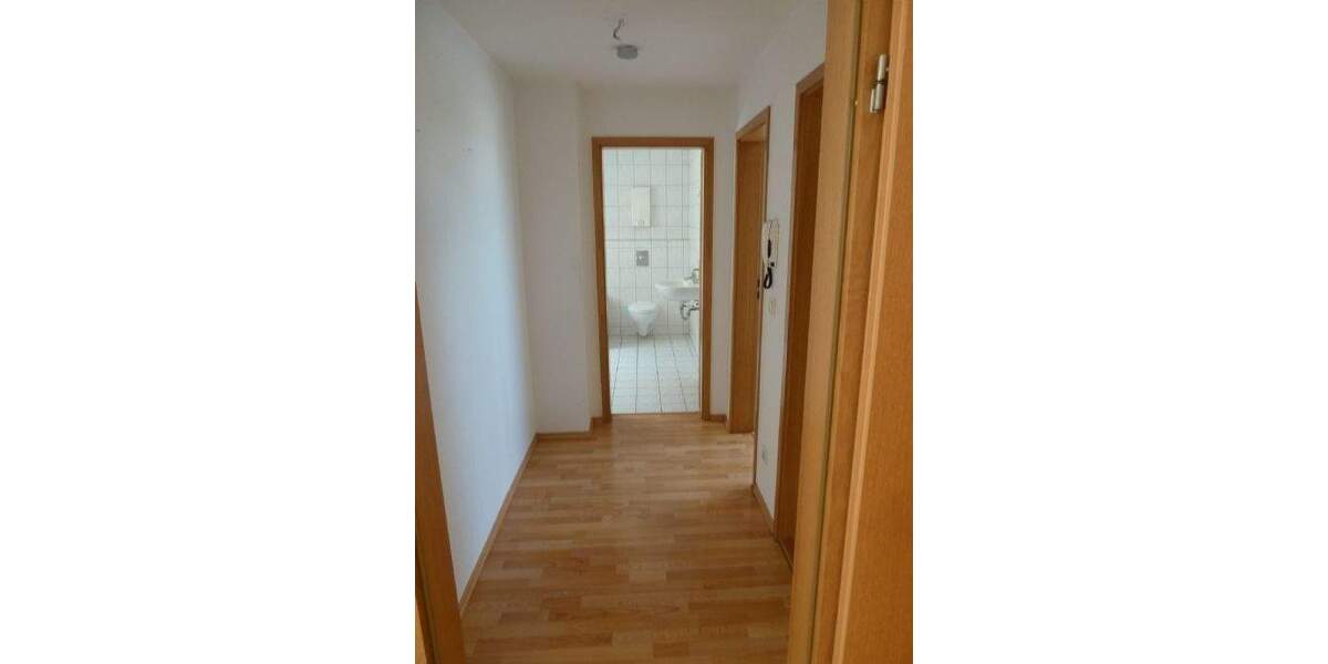 Etagenwohnung Schmölln - 2 Zimmer, 53 m&sup2;, 285&euro; | Angebot:25671831