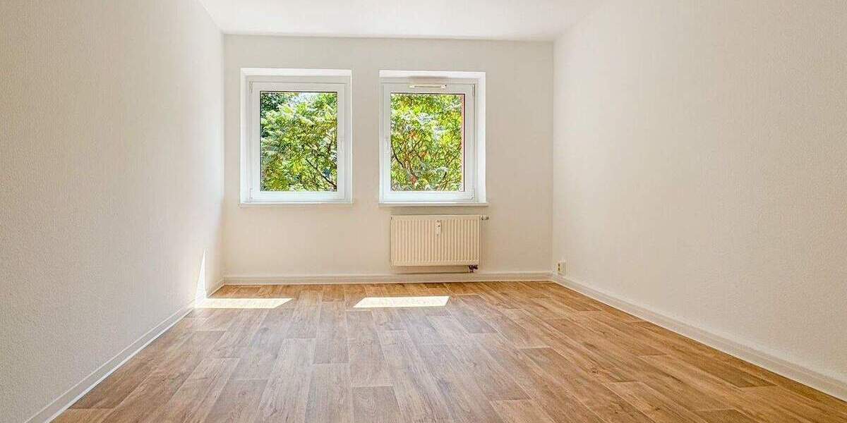 Etagenwohnung Zwickau Pöhlau - 4 Zimmer, 81 m&sup2;, 419&euro; | Angebot:25779247