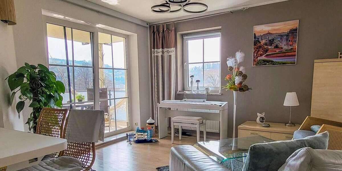 Etagenwohnung Schwarzenberg - 4 Zimmer, 93 m&sup2;, 200.000&euro; | Angebot:26032706