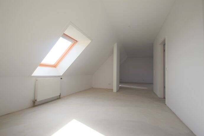 Etagenwohnung Hohenstein-Ernstthal Ernstthal - 2 Zimmer, 77 m&sup2;, 360&euro; | Angebot:25687517