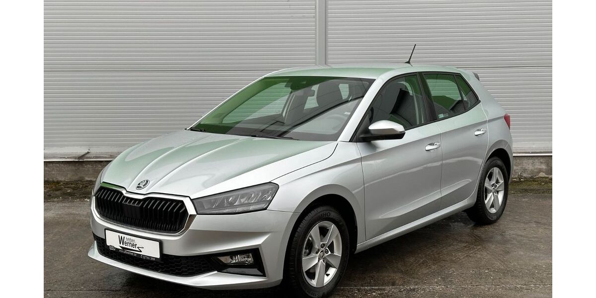 Skoda Fabia 15.957 km 17.190 &euro; Zwönitz / OT Dorfchemnitz 08297