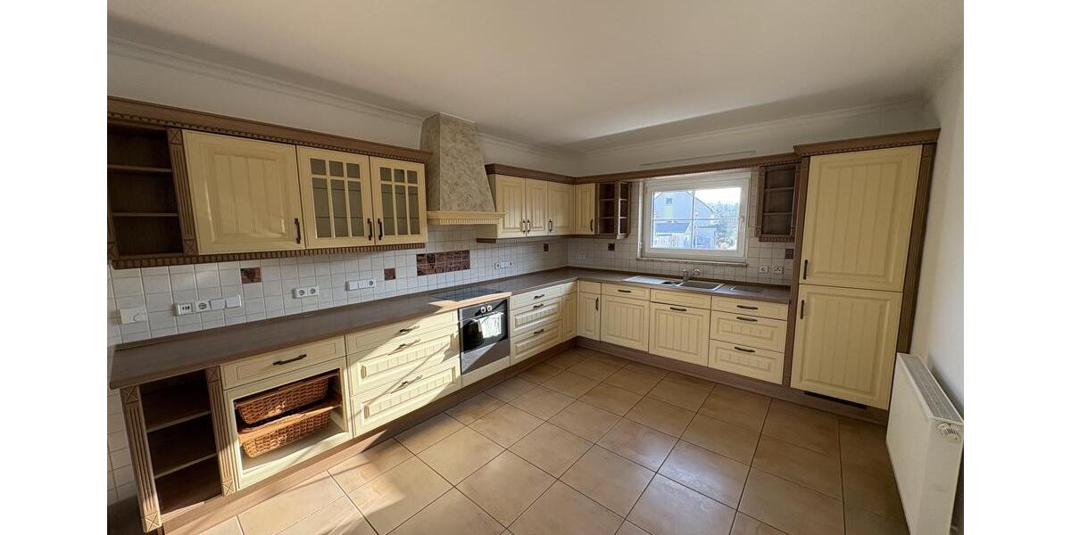 Einfamilienhaus Zwickau Cainsdorf - 3 Zimmer, 95 m&sup2;, 1.300&euro; | Angebot:24963886