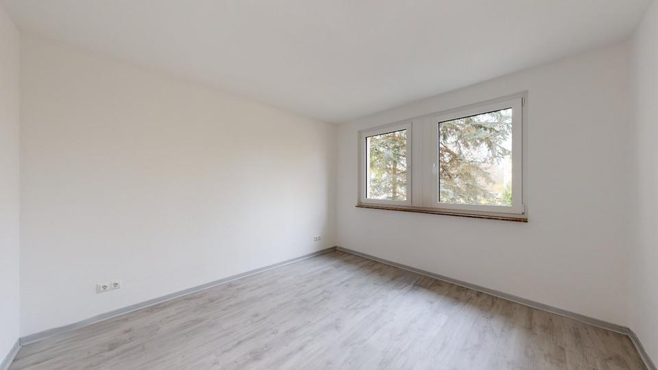 Etagenwohnung Reichenbach im Vogtland - 2 Zimmer, 60 m&sup2;, 405&euro; | Angebot:25080846