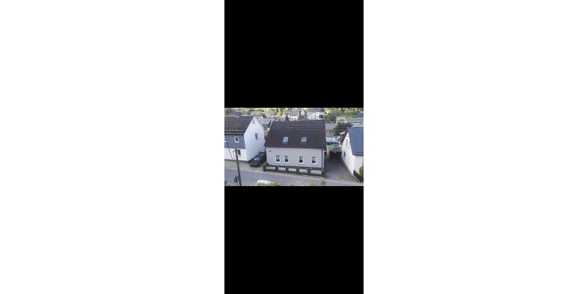 Einfamilienhaus Bockau - 6 Zimmer, 120 m&sup2;, 160.000&euro; | Angebot:24378112