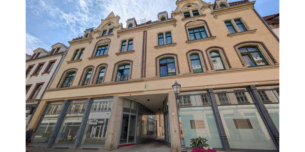 Etagenwohnung Zwickau Innenstadt - 2 Zimmer, 83 m&sup2;, 800&euro; | Angebot:25820188