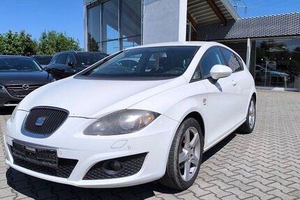 Seat Leon 129.572 km 2.800 &euro; Zwickau 08064