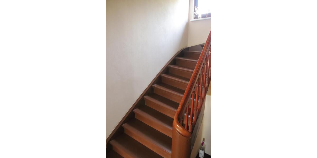 Doppelhaushälfte Crimmitschau - 12 Zimmer, 170 m&sup2;, 125.000&euro; | Angebot:26041621