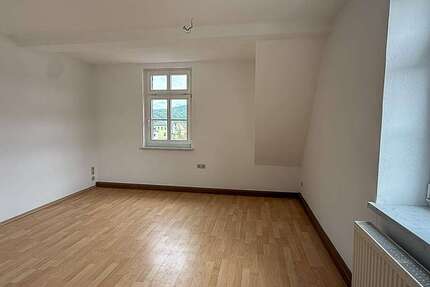 Wohnung Aue-Bad Schlema Bad Schlema - 2 Zimmer, 51 m&sup2;, 280&euro; | Angebot:23068870