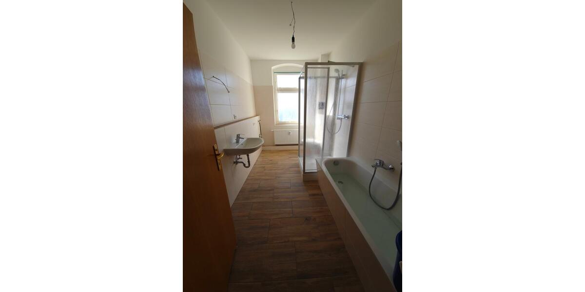 Etagenwohnung Aue-Bad Schlema Bad Schlema - 2 Zimmer, 70 m&sup2;, 380&euro; | Angebot:25418282