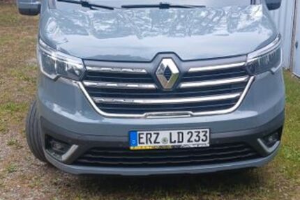 Renault Trafic 58.000 km 29.999 &euro; Neukichen OT Adorf 09221