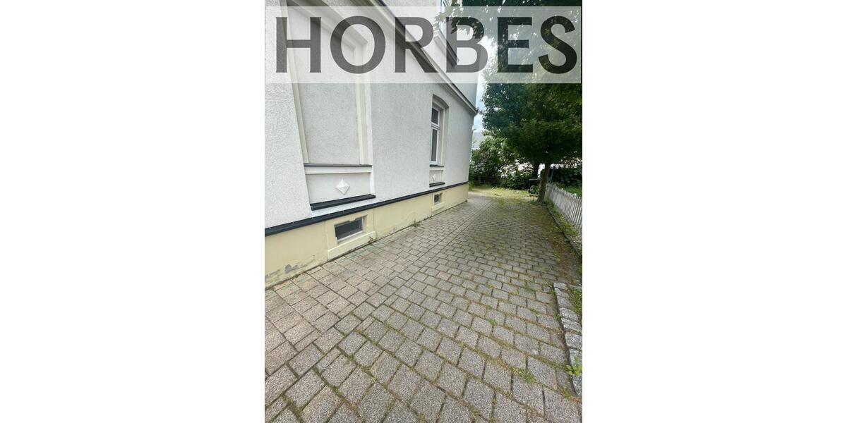 Etagenwohnung Meerane - 2 Zimmer, 42 m&sup2;, 230&euro; | Angebot:25082504