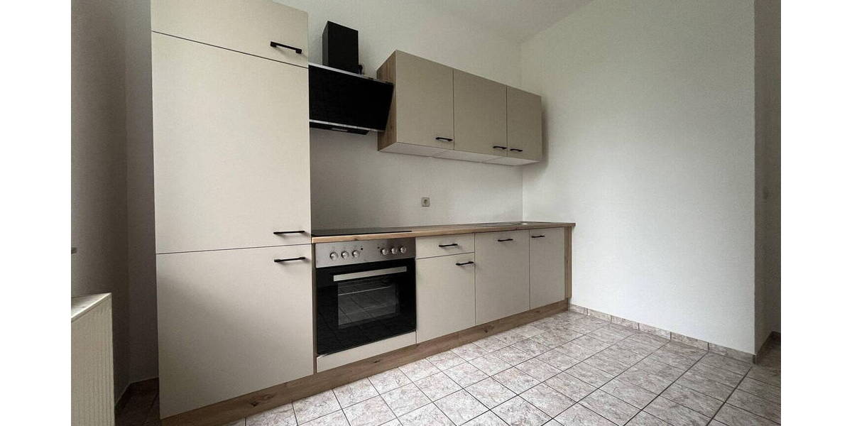 Etagenwohnung Zwickau Pölbitz - 3 Zimmer, 79 m&sup2;, 480&euro; | Angebot:25706272
