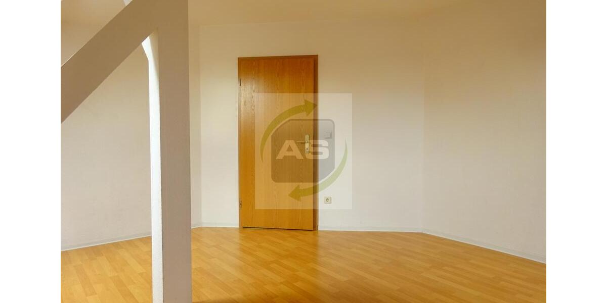 Dachgeschoßwohnung Zwickau Neuplanitz - 2 Zimmer, 70 m&sup2;, 445&euro; | Angebot:25547286