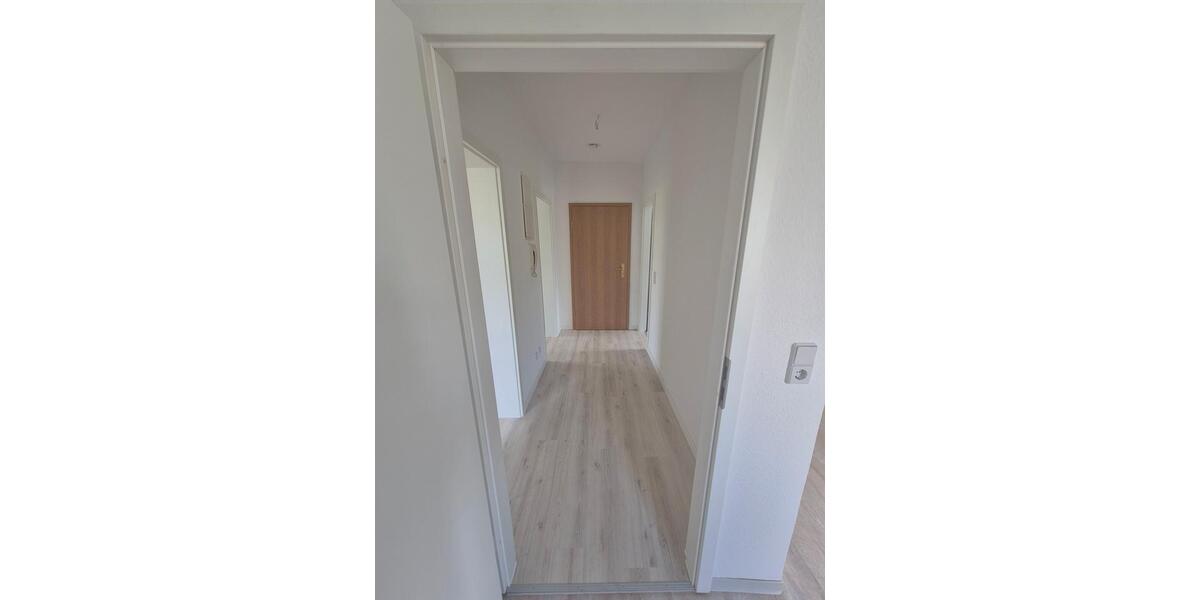 Etagenwohnung Glauchau - 2 Zimmer, 53 m&sup2;, 310&euro; | Angebot:24487630