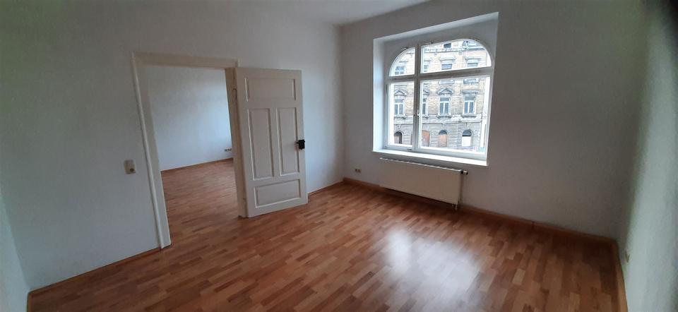 Etagenwohnung Glauchau - 3 Zimmer, 70 m&sup2;, 379&euro; | Angebot:22267896