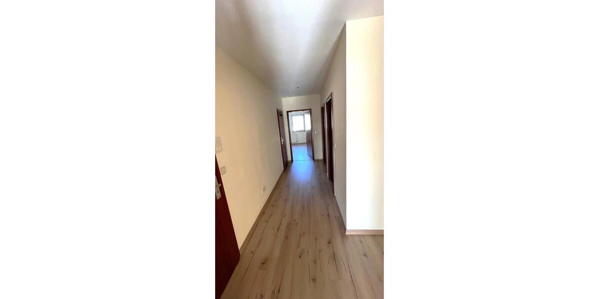 Etagenwohnung Zwickau Zwickau-Nord - 2 Zimmer, 68 m&sup2;, 431&euro; | Angebot:23808996