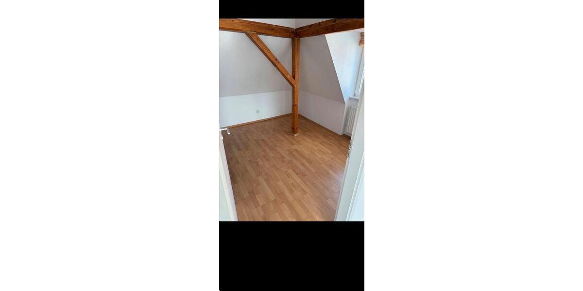 Dachgeschoßwohnung Zwickau Zwickau-Nord - 2 Zimmer, 45 m&sup2;, 390&euro; | Angebot:26091356