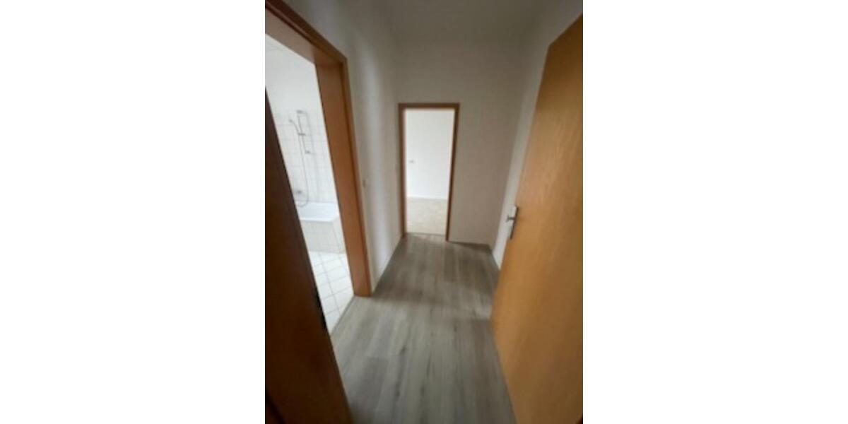 Etagenwohnung Werdau - 2 Zimmer, 41 m&sup2;, 250&euro; | Angebot:22269557